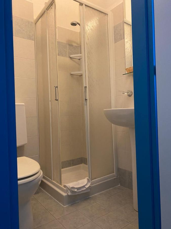 Caravella Hotel Deiva Marina Bagian luar foto